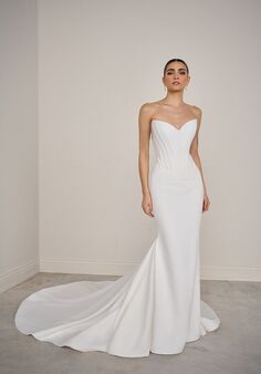 Justin Alexander Signature Sculptura Fit-and-Flare Wedding Dress