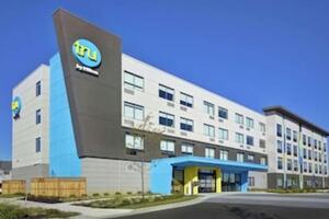 Picture of Tru by Hilton Mason Kings Island