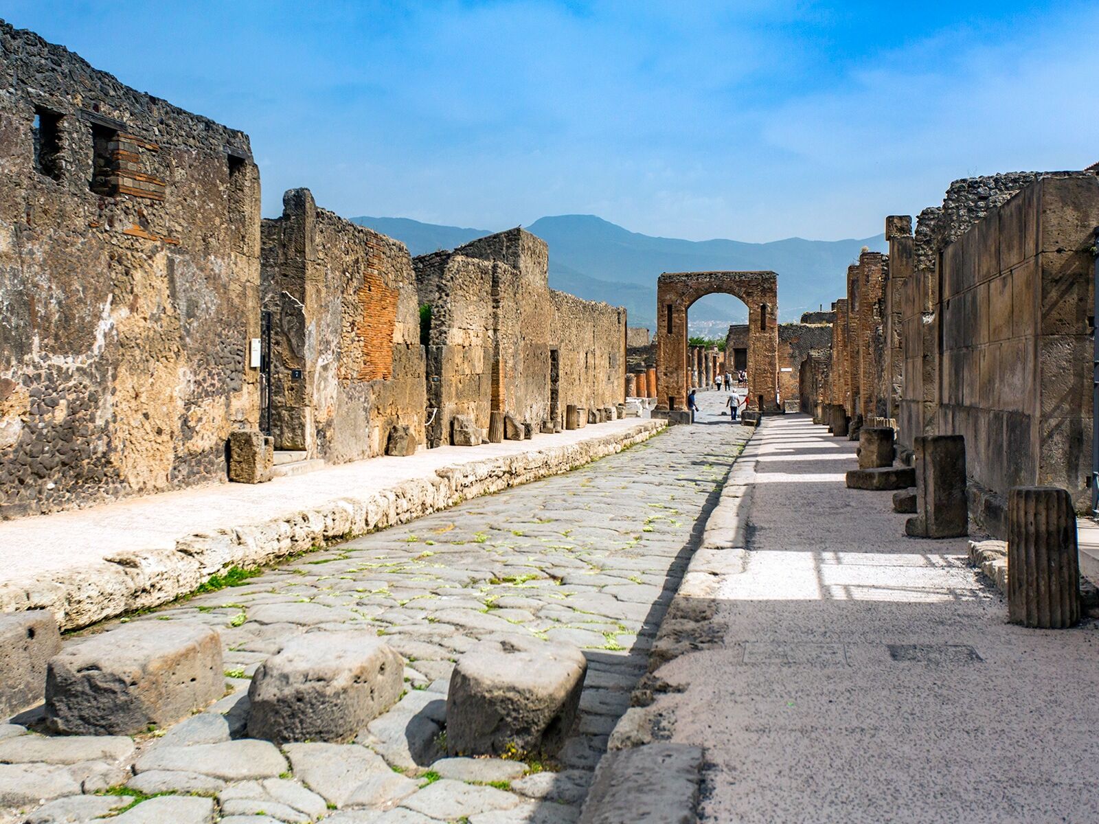 Picture of Pompeii and Herculaneum