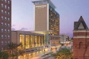 Picture of Doubletree by Hilton Cedar Rapids Convention Complex