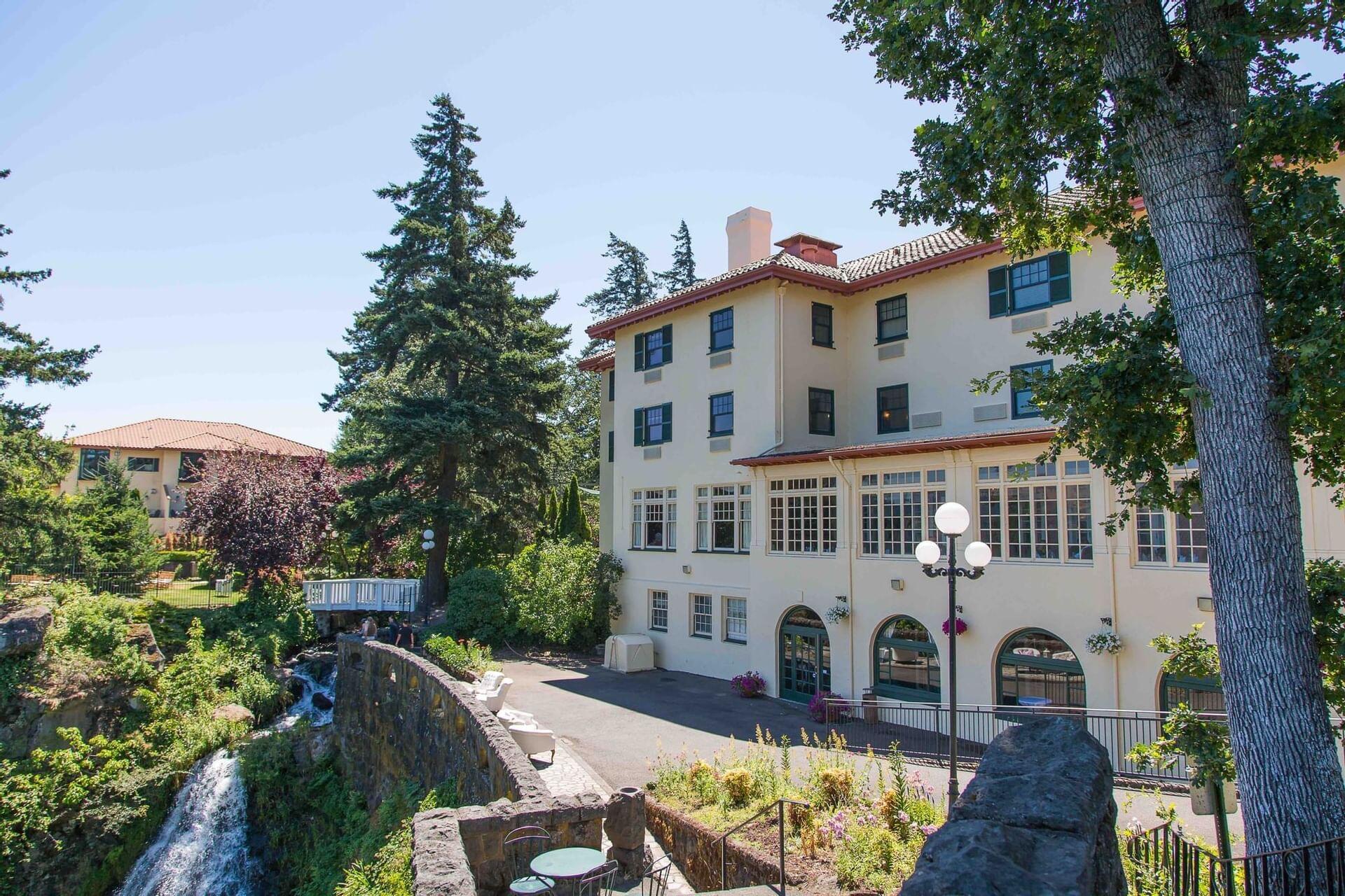 Picture of Columbia Gorge Hotel & Spa