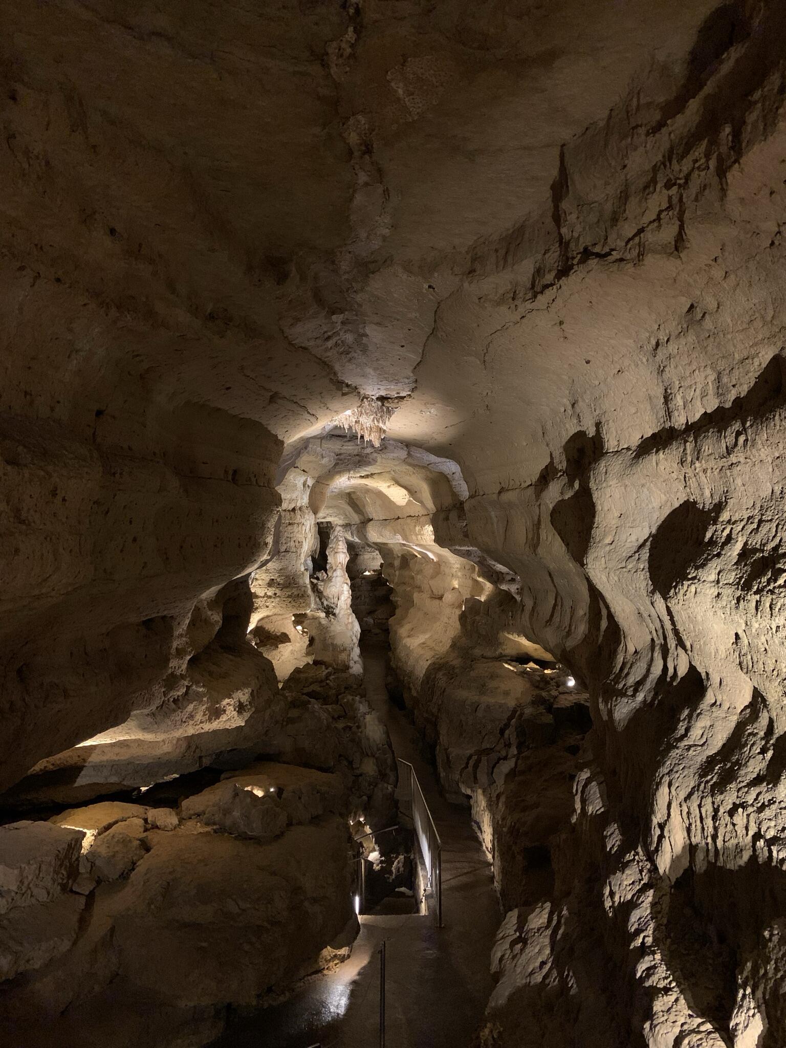 Picture of Cave of the Mounds