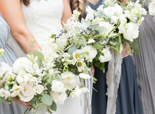 The Denver Botanic Gardens inspired Kendra and Daniel's wedding style from the start. Their stationery, printed with an architectural design, correspo