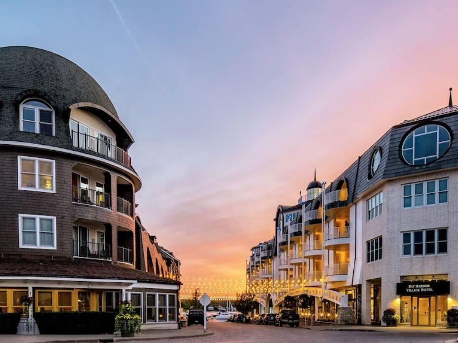 Picture of Village Suites Bay Harbor