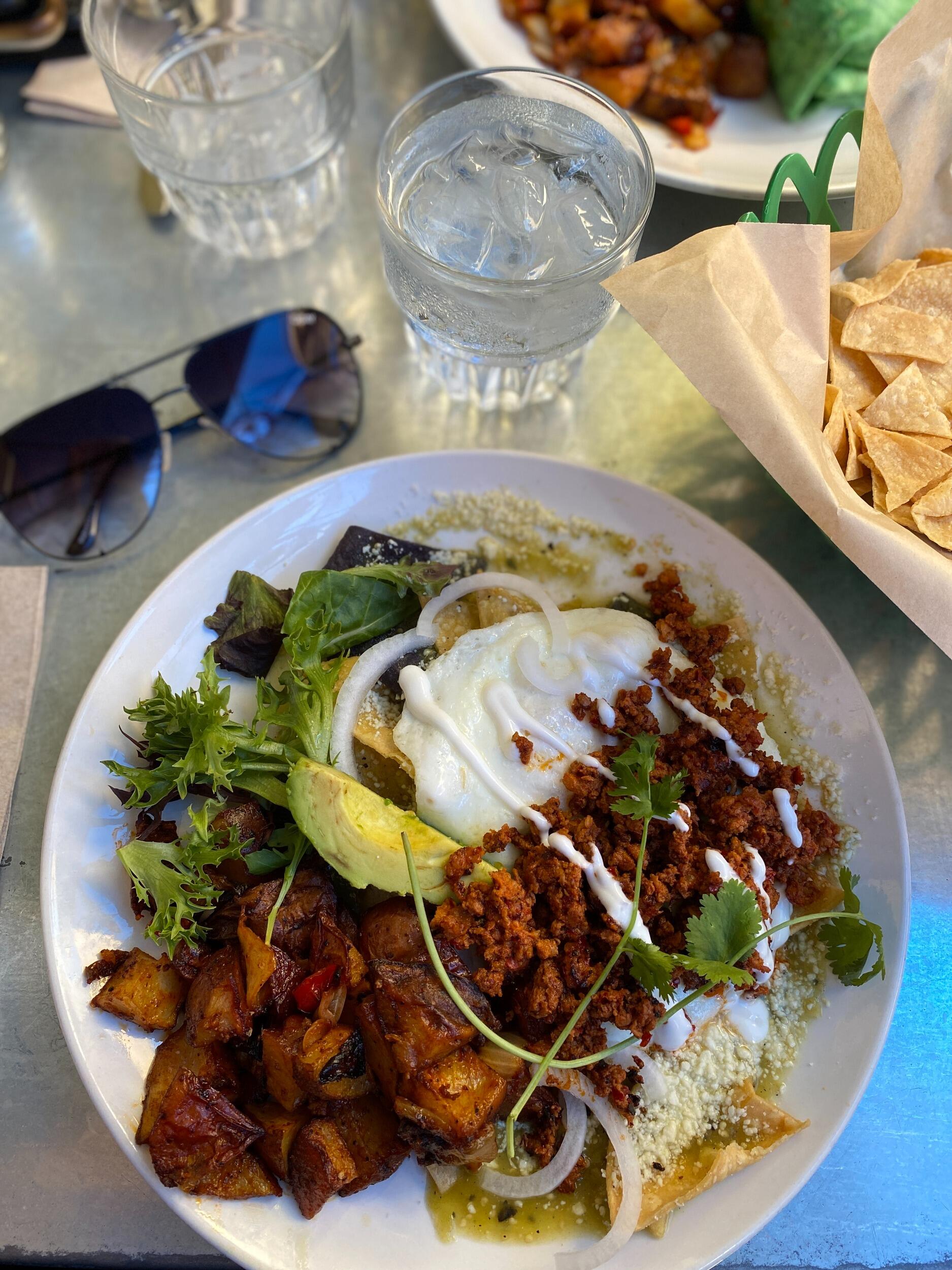 Picture of La Mo Restaurant