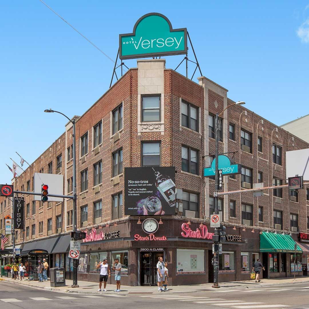 Picture of Hotel Versey Days Inn by Wyndham Chicago