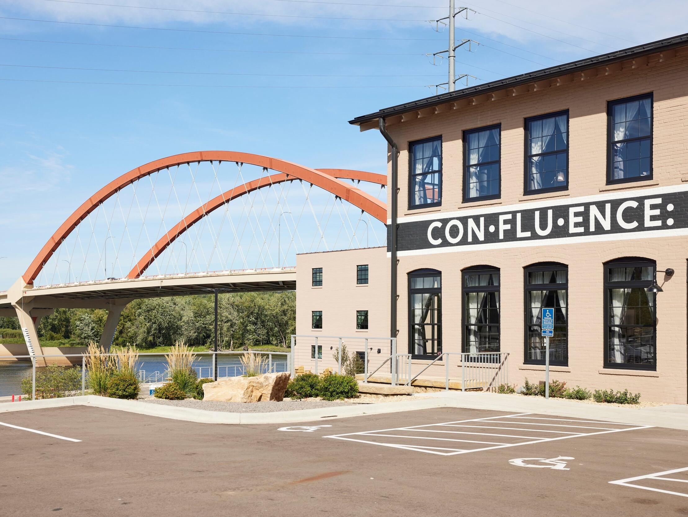 Picture of The Confluence Hotel
