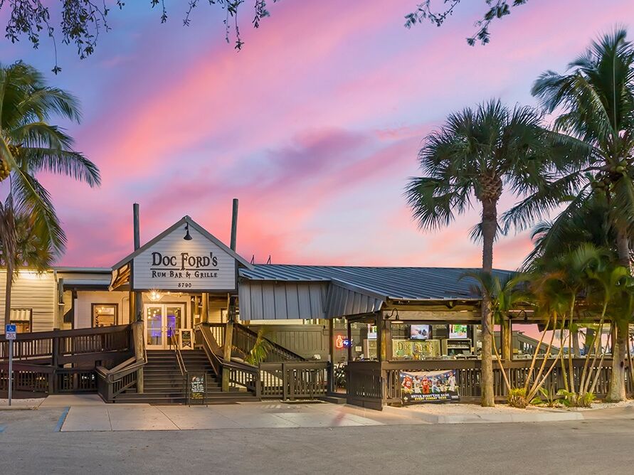 Picture of Doc Ford's Rum Bar and Grille St Pete Pier