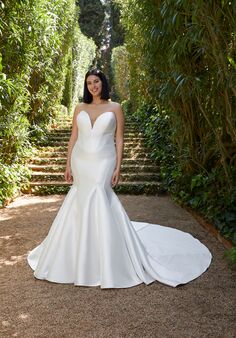 ÉLYSÉE Édition Toussaint x Edition Mermaid Wedding Dress