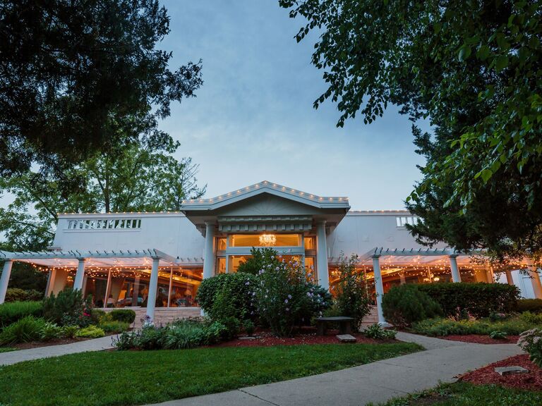 Wedding venue in Naperville, Illinois.