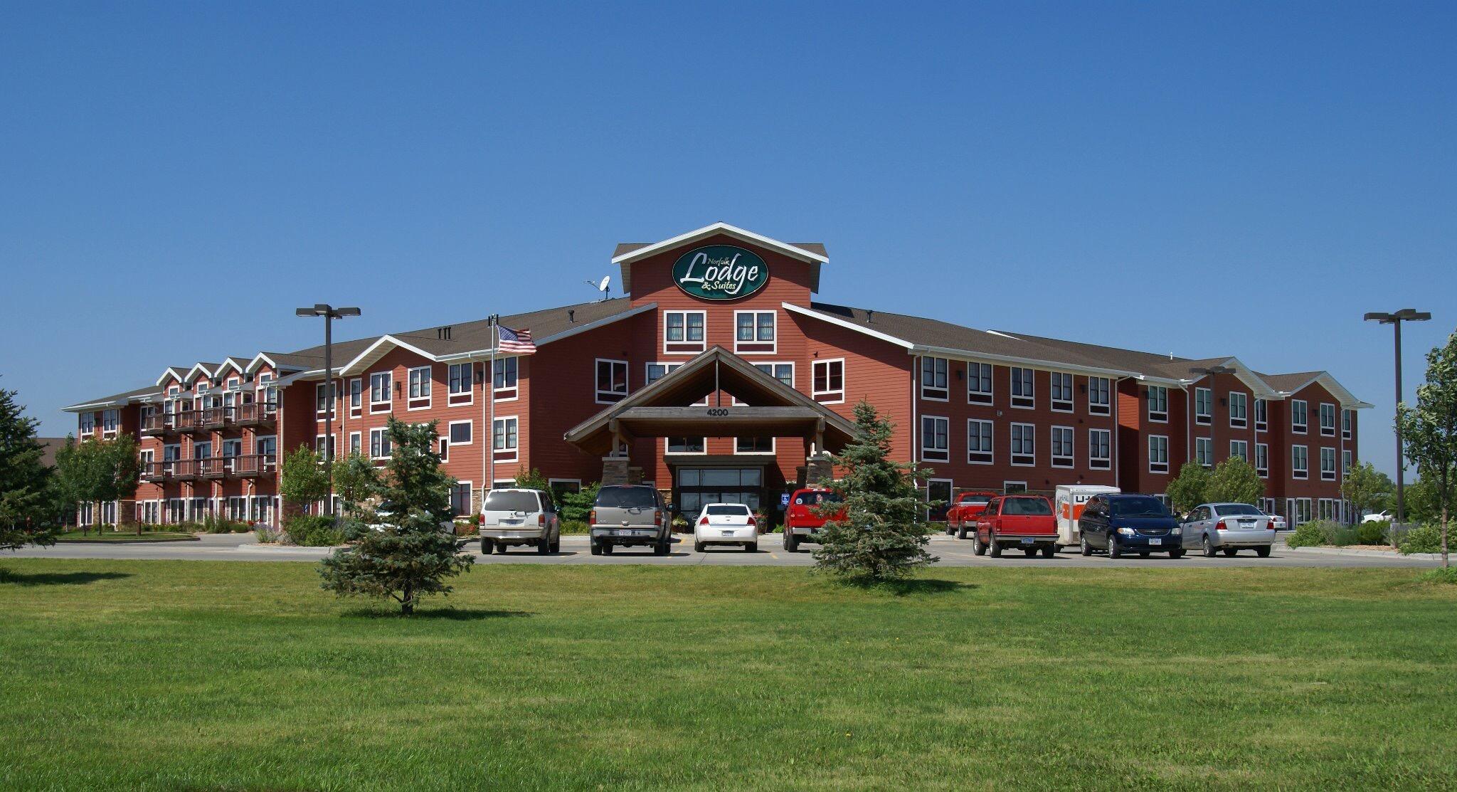 Picture of Norfolk Lodge & Suites, Ascend Hotel Collection