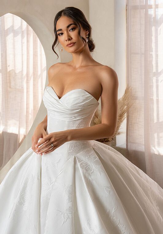 KITTY CHEN ARIAH, H2633 Ball Gown Wedding Dress - 6