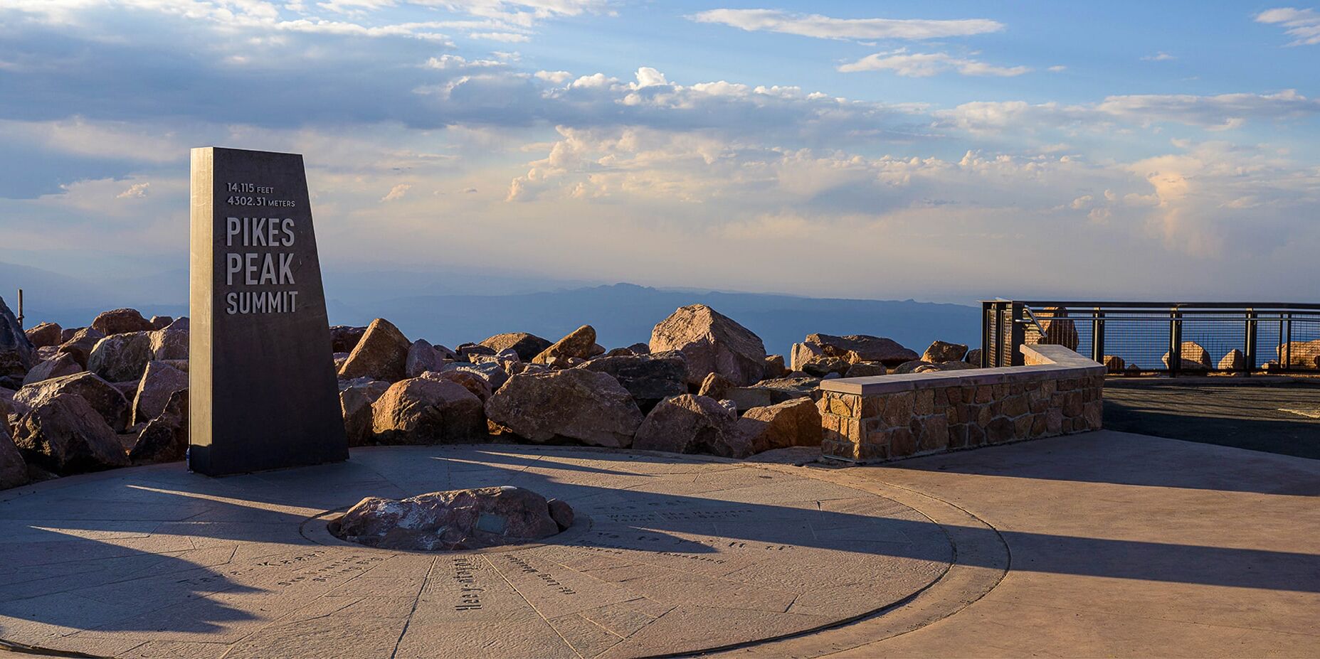 Picture of Pikes Peak Summit