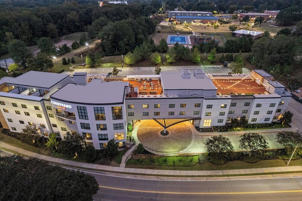 Picture of Courtyard by Marriott Oxford