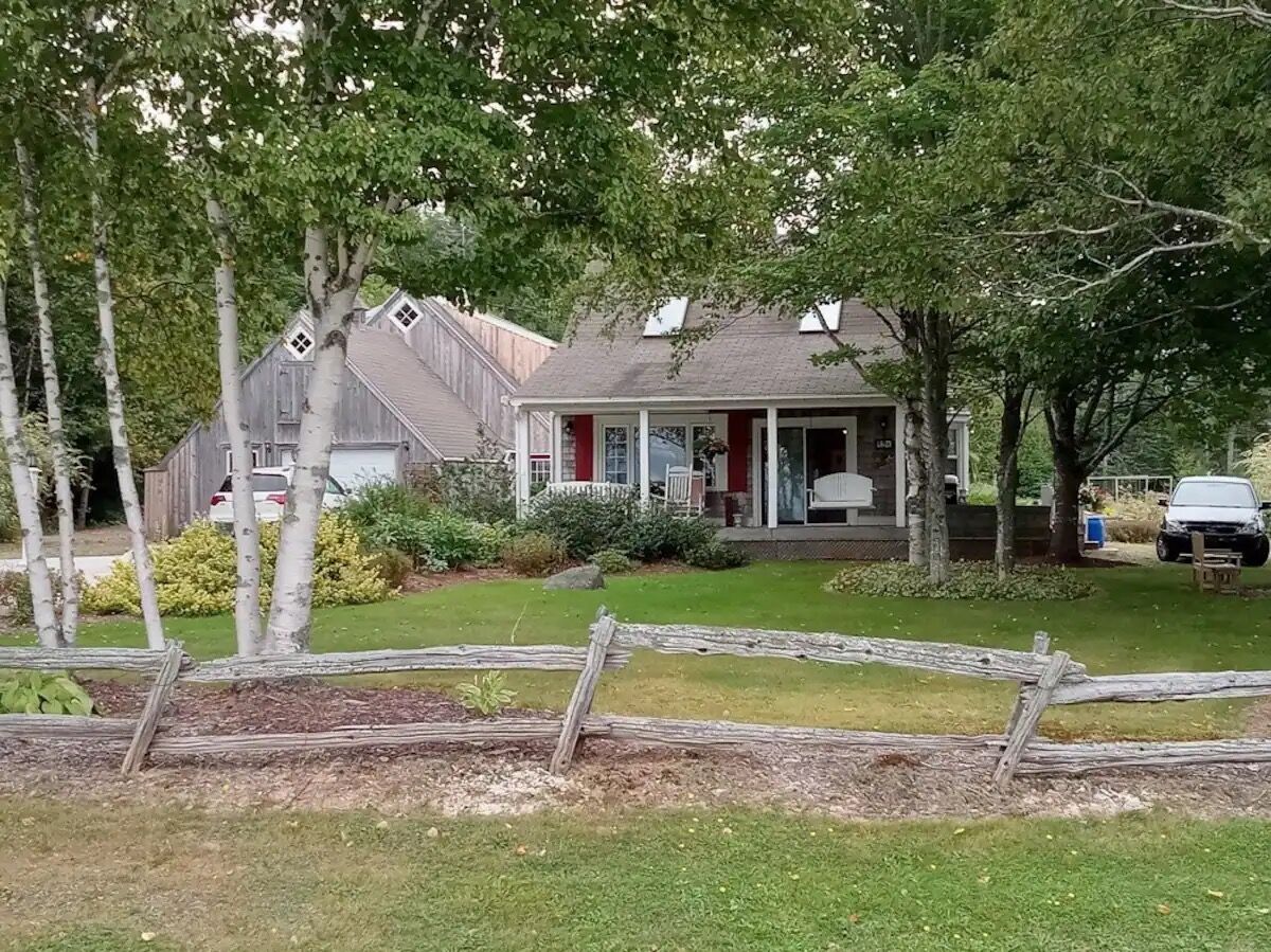 Picture of Air Bnb's Near By