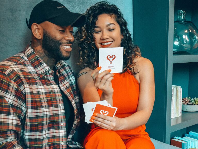 Couple spending quality time playing Vertellis relationship game