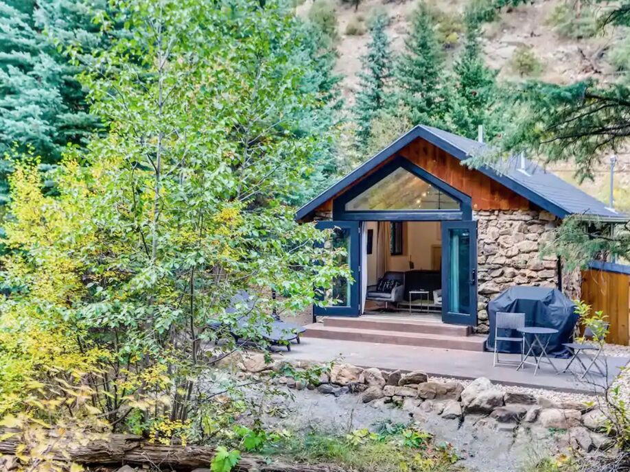 Picture of Water & Stone Retreat