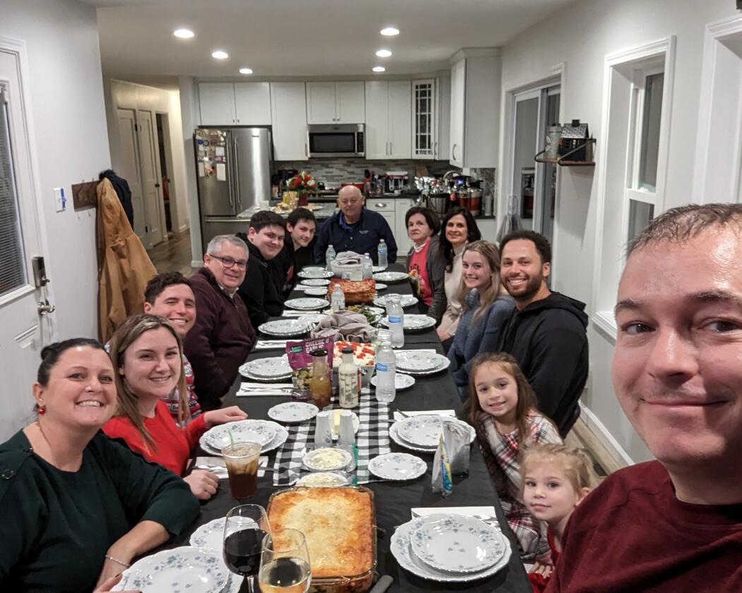 Picture of Jordan‘s first Christmas with Sarah‘s family 2022