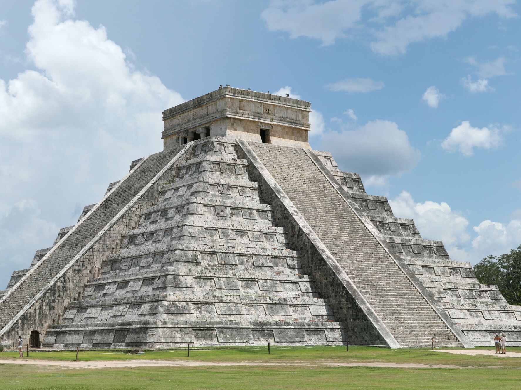 Picture of Chichén Itzá and Cenote