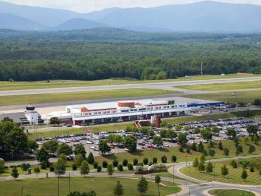 Picture of Charlottesville–Albemarle Airport