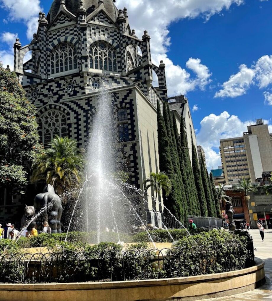 Picture of Plaza Botero - Medellín, Antioquia