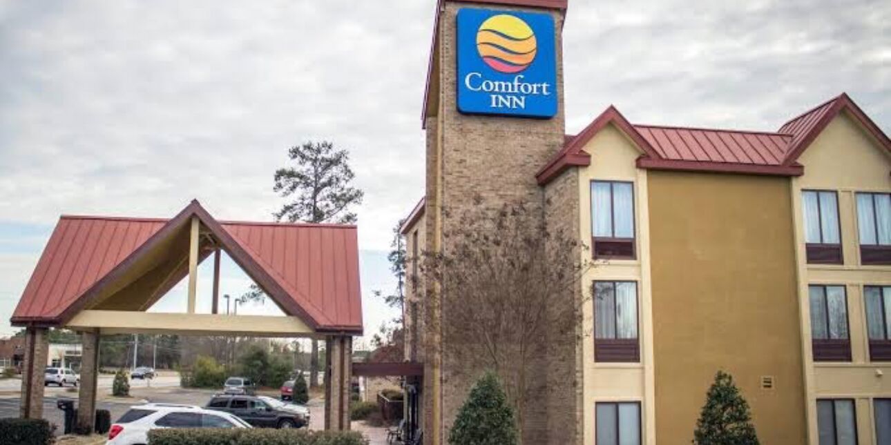 Picture of Comfort Inn & Suites Fuquay Varina