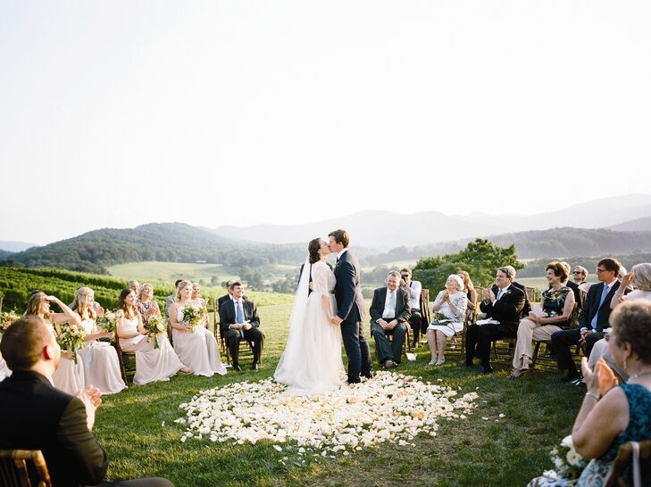 With a stunning custom gown, organic color palette and the help of Augusta's boss, celeb wedding planner Lynn Easton, Augusta and Brandon's romantic s