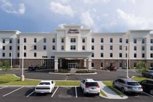 Picture of Hampton Inn & Suites Fayetteville