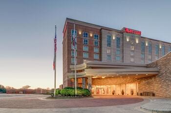 Picture of Marriott Macon City Center