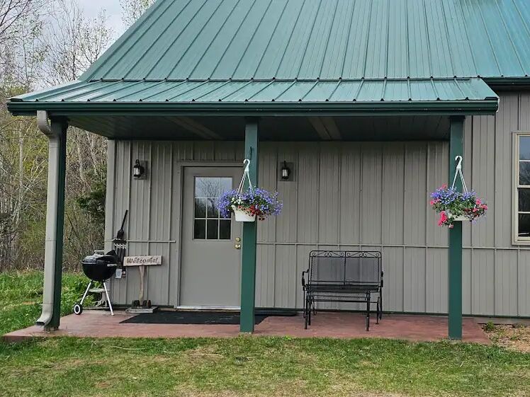 Picture of Private Barndominium in Pine City