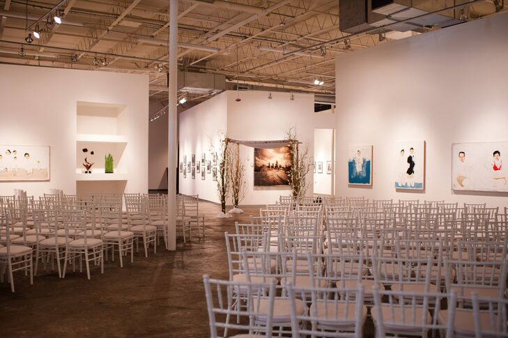 An Industrial-Chic Art Gallery Wedding at Mason Murer Fine Art in Atlanta, Georgia