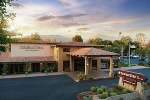 Picture of DoubleTree by Hilton Claremont