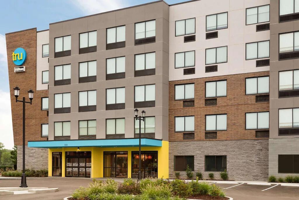 Picture of Tru by Hilton St. Charles St. Louis