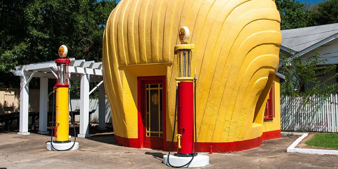 Picture of Visit Vintage Shell Station