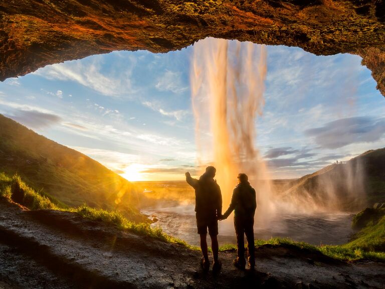 Couple Honeymoon in Iceland