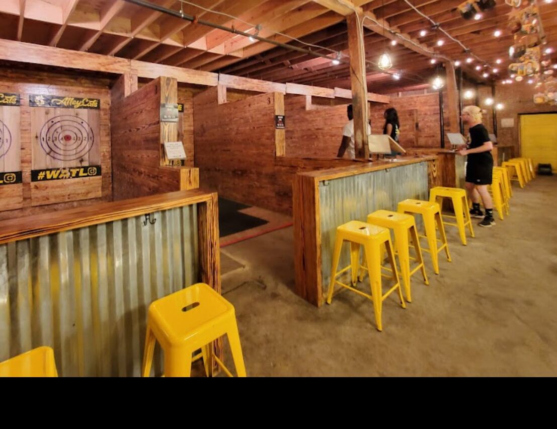 Picture of Alley Cats Axe Throwing