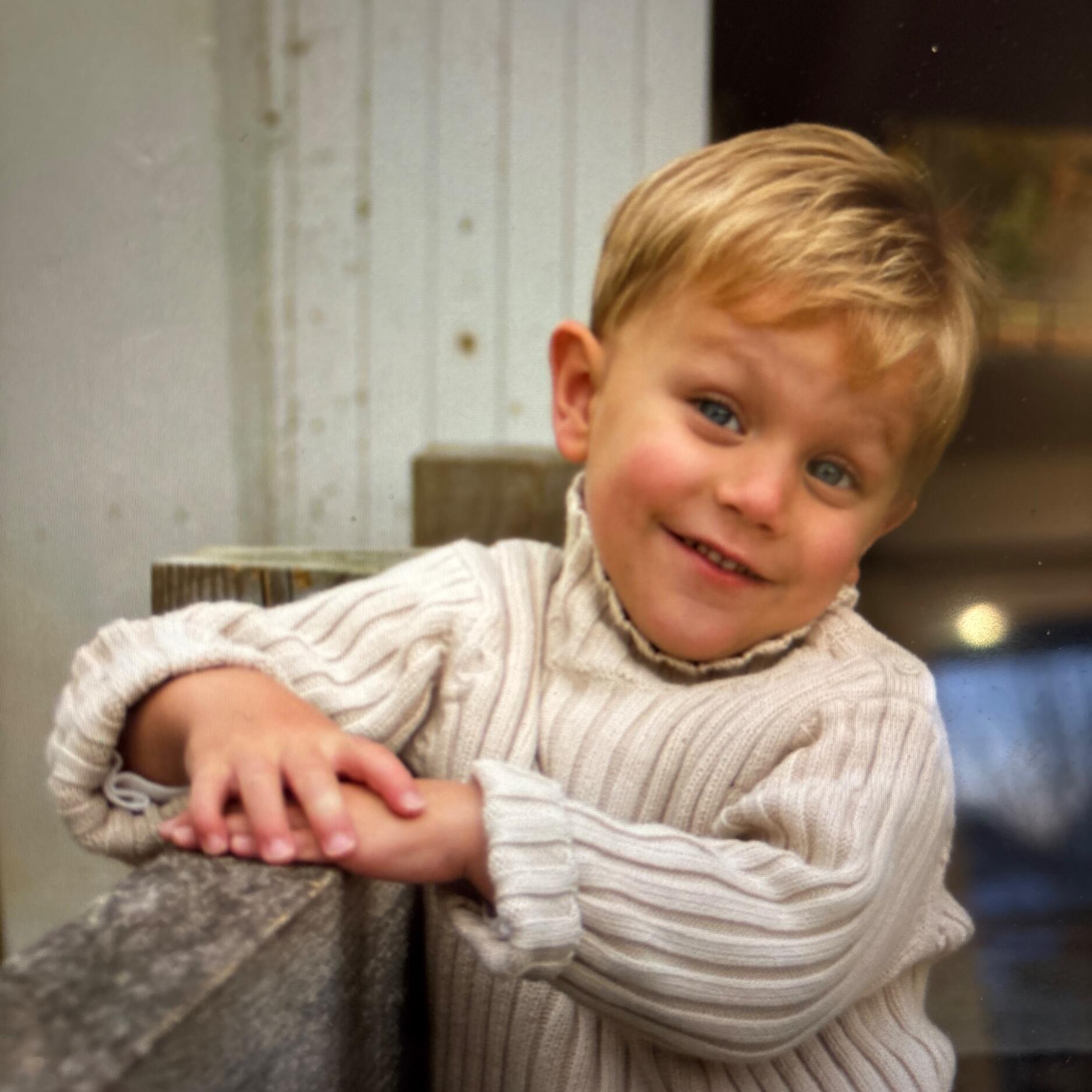 Hawkins Douglas Hochstedler