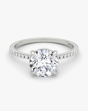 VRAI Classic Round Cut Engagement Ring