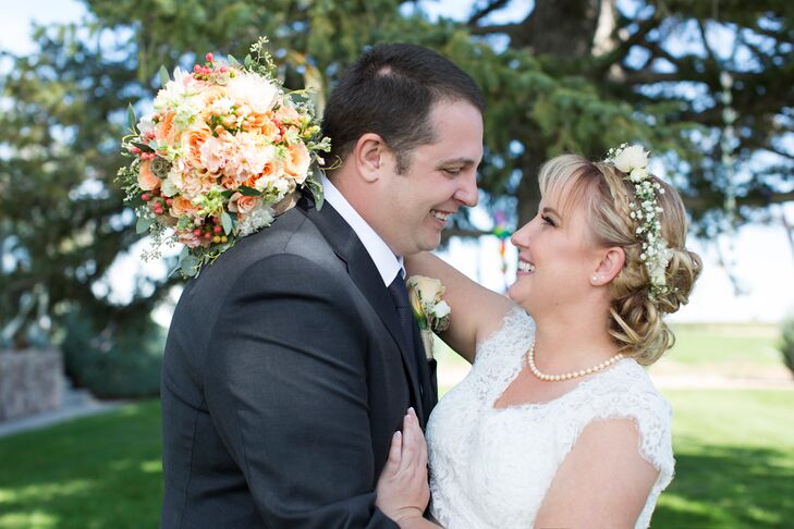 Talia Kauk (32 and a photographer) and Casey Siens (36 and an open source IT professional) wanted to have their rustic wedding at a place that felt pe