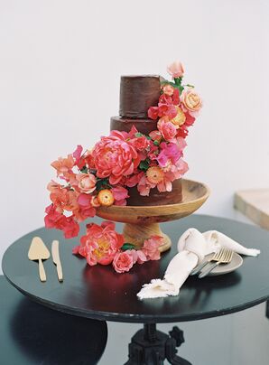 Three-Tiere Wedding Cake with Luscious Cascading Flowers