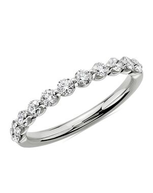 Blue Nile 77667 Platinum Wedding Ring