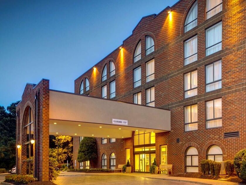 Picture of Embassy Suites by Hilton Williamsburg