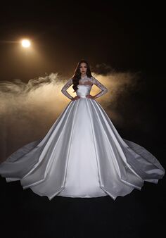 Royal Collection R 24-018 Ball Gown Wedding Dress