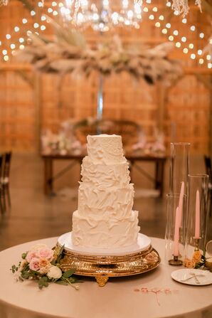 Boho Wedding Cake With Dream Catcher Details