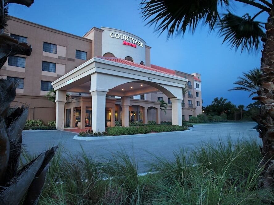 Picture of Courtyard by Marriott Stuart