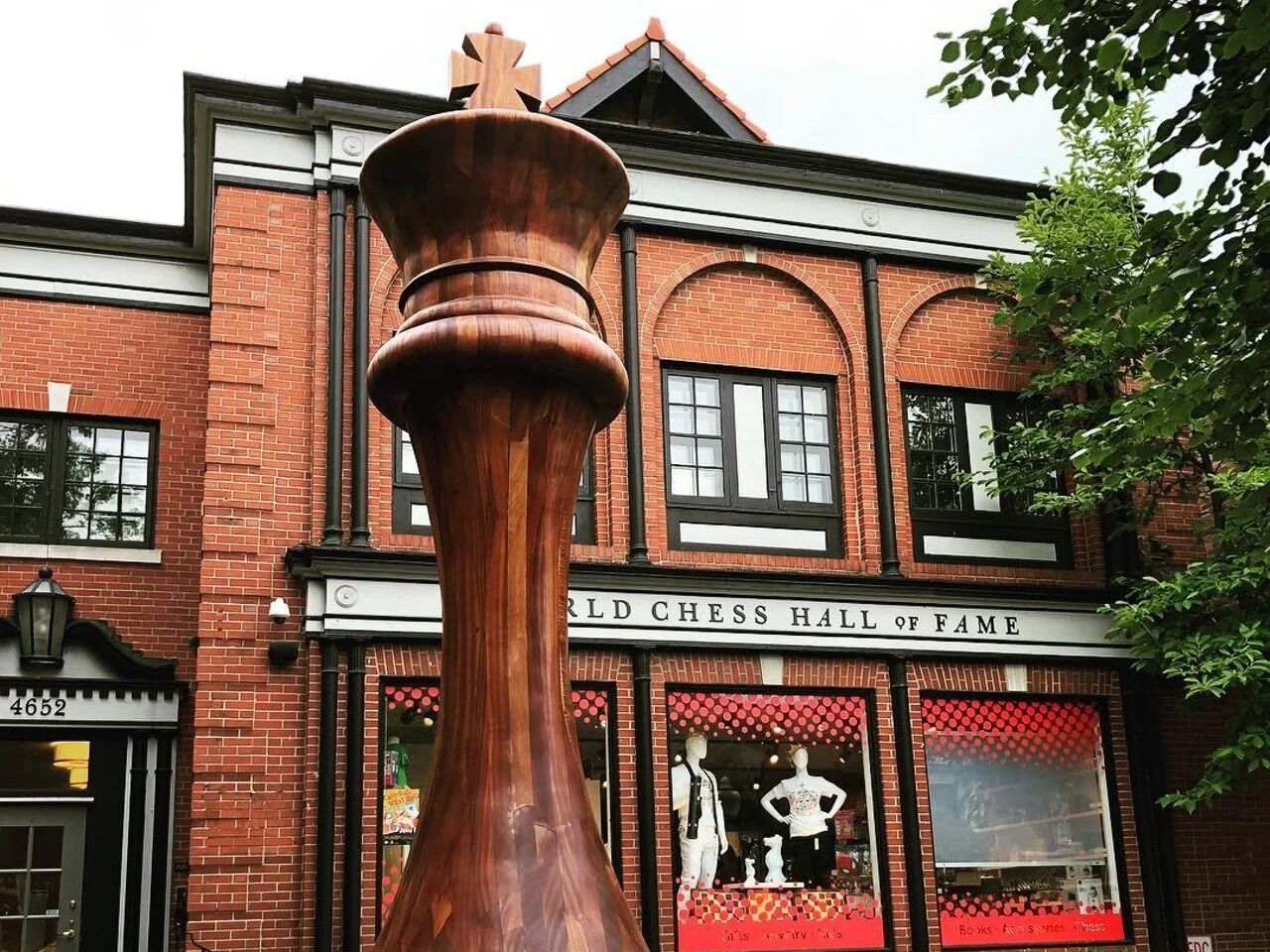 Picture of World’s Largest Chess Piece