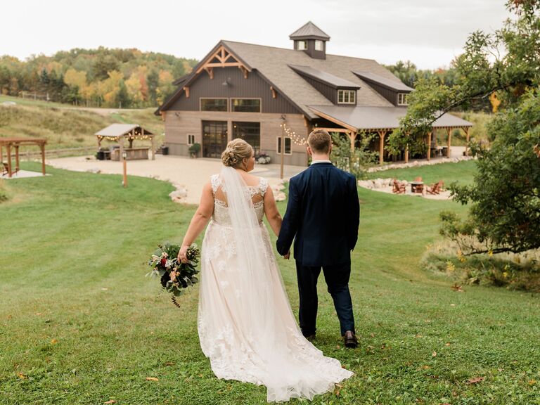 Barn wedding venue in Cushing, Minnesota.