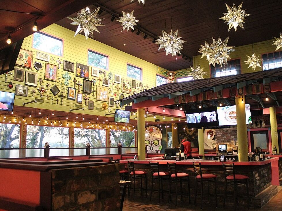 Picture of Cantina Louie