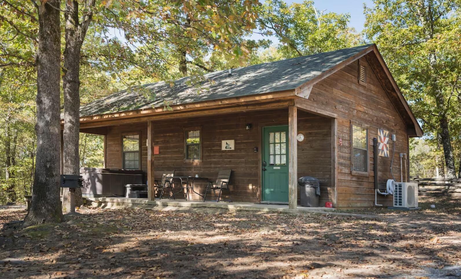 Picture of Rustic Coyote Ridge Cabin with a Hot Tub