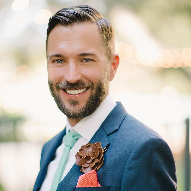 Wedding hairstyle ideas for men's short hair